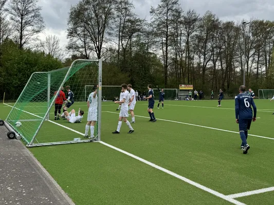 2:1 bei Rot-Weiß St. Vit II: Dritte holt Auswärtsdreier