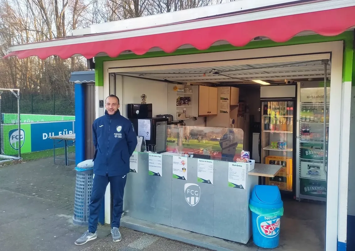 Federico Crisafulli ist mit Leib und Seele Platzwa