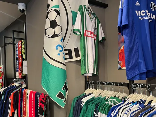 FCG-Trikot in der Stadt Gütersloh erhältlich im Pop-up Store