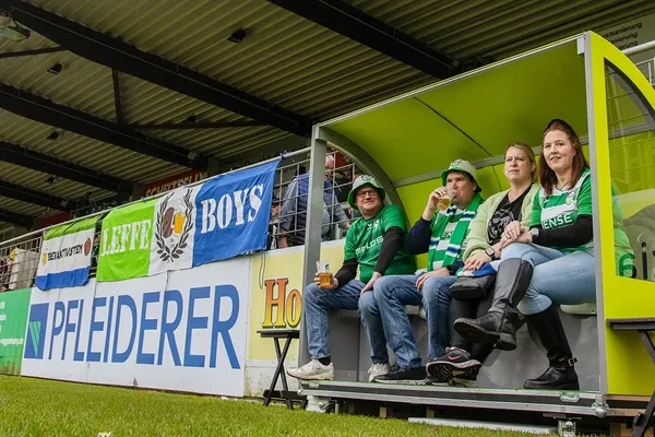 Fortuna Köln: Gewinnerin der Westlotto-Fanbank ausgelost