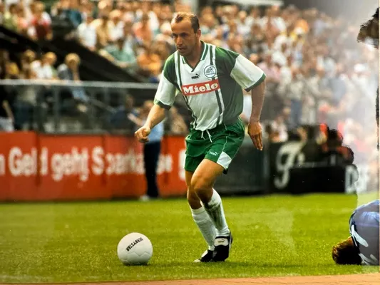 „Butze“ Ellguth gestorben: Der FCG verliert einen Helden