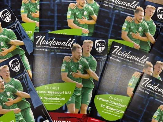 Stadionheft für die Spiele gegen Düsseldorf und Wiedenbrück 