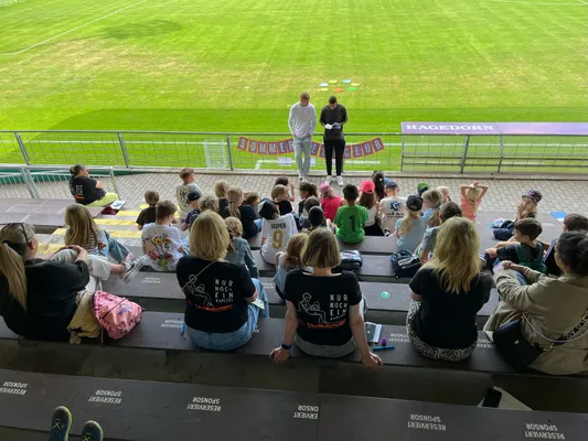Lesefreude trifft Fußball-Leidenschaft beim FC Gütersloh