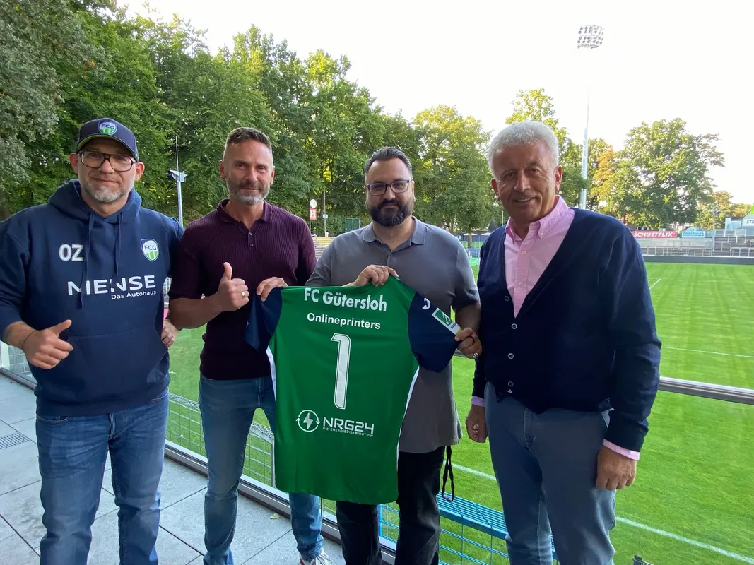 Onlineprinters ist neuer Team-Partner des FC Gütersloh