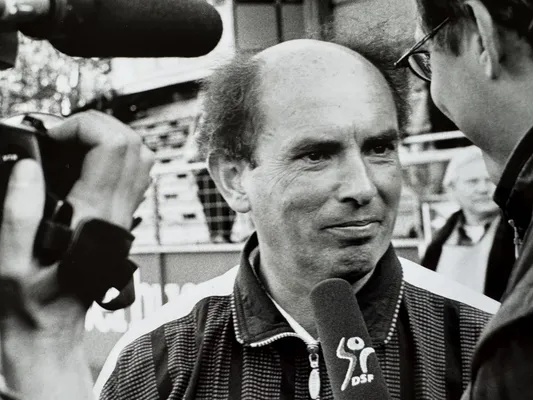 FCG trauert um Ex-Trainer Hannes Linßen