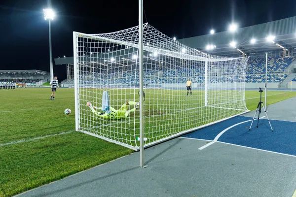 Elfmeterkiller Roman Schabbing bringt FCG ins Halbfinale