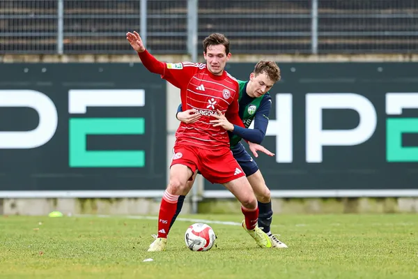 Ticker: FC Gütersloh - SSVg. Velbert live ab 14 Uhr