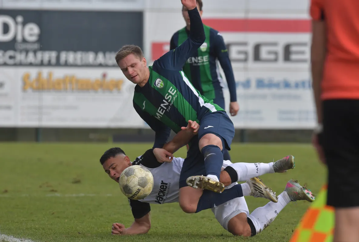 Ticker: Sportfreunde Siegen - FC Gütersloh live ab 14 Uhr