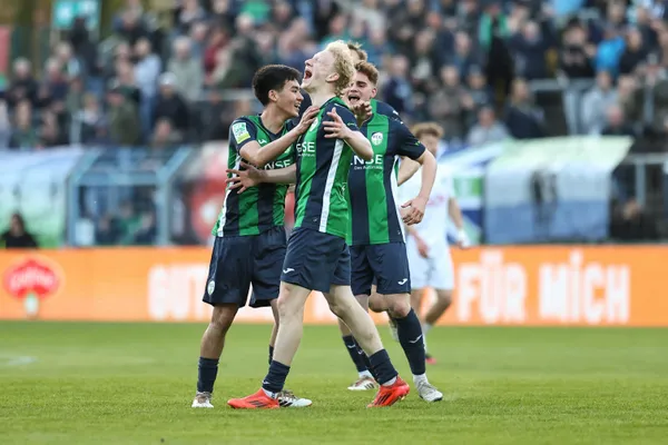 Frese-Doppelpack leitet 3:0-Sieg gegen Lotte ein