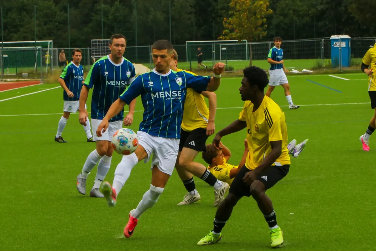 FC Gütersloh II spielt 1:1 gegen VfR Wellensiek