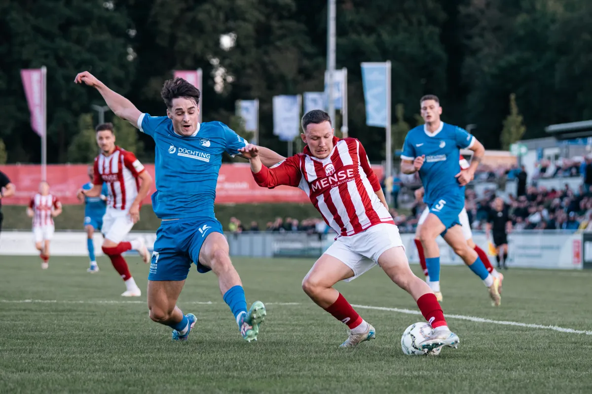 Ticker: FC Gütersloh - VfB Hilden live ab 19.30 Uhr